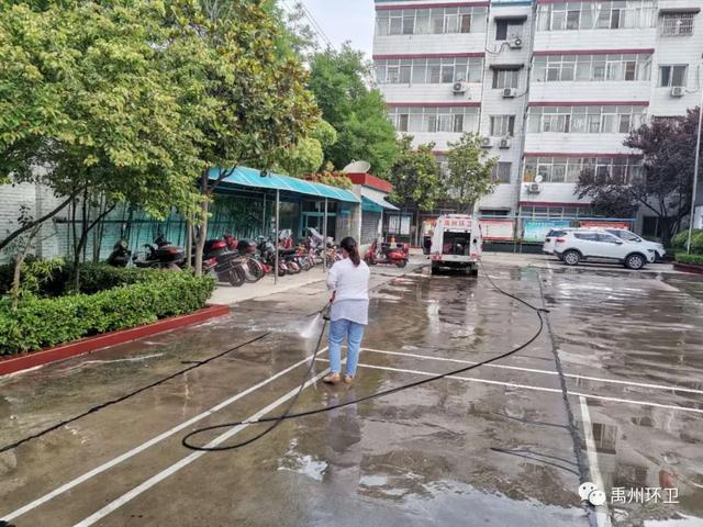 禹州环卫:扎实开展周五清洁行动 不走过场重点清洁城市环境 禹州环卫:扎实开展周五清洁行动 不走过场重点清洁城市环境