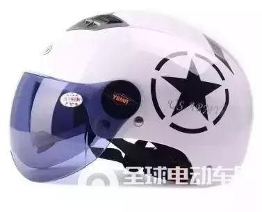 不带头盔的后果!事发禹州之东 一人当场死亡 不带头盔的后果!事发禹州之东 一人当场死亡