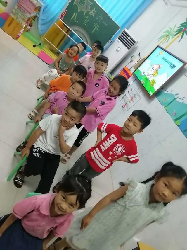 禹州文殊镇福娃学校:简单过“六一” 欢乐不缺席 禹州文殊镇福娃学校:简单过“六一” 欢乐不缺席