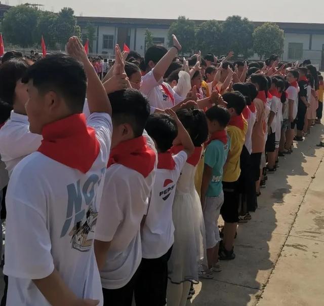 禹州市爱瑞加学校:六一,你好! 禹州市爱瑞加学校:六一,你好!