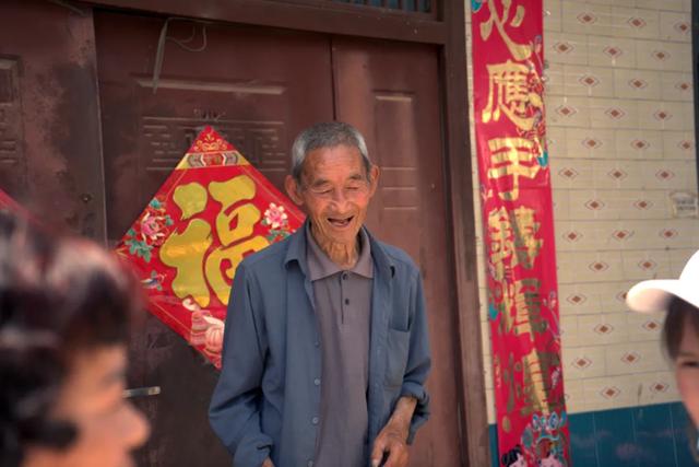 禹州这个村庄来了几个陌生人!接下来的一幕… 禹州这个村庄来了几个陌生人!接下来的一幕…