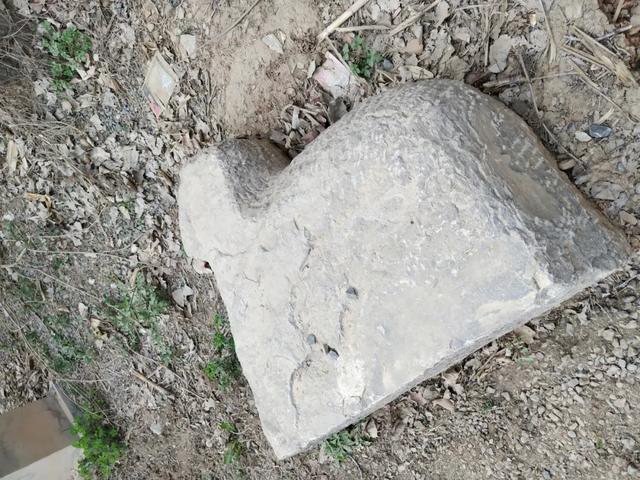 访禹州卢照邻墓 访禹州卢照邻墓