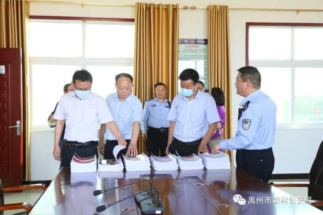 许昌市人大常委副秘书长刘宝君莅临禹州森林公安局检查指导工作 许昌市人大常委副秘书长刘宝君莅临禹州森林公安局检查指导工作