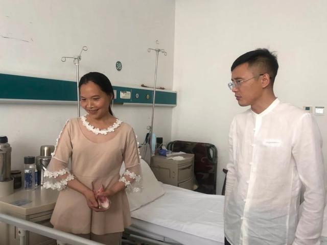 爱心,在这里传递!禹州市房地产经纪行业协会暖人心 爱心,在这里传递!禹州市房地产经纪行业协会暖人心