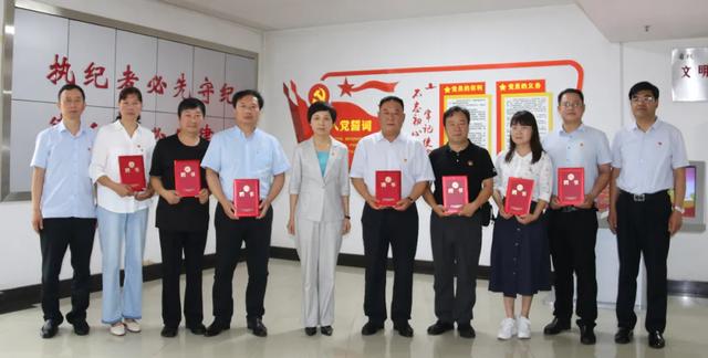 禹州市监委聘请第一届7名特约监察员 禹州市监委聘请第一届7名特约监察员