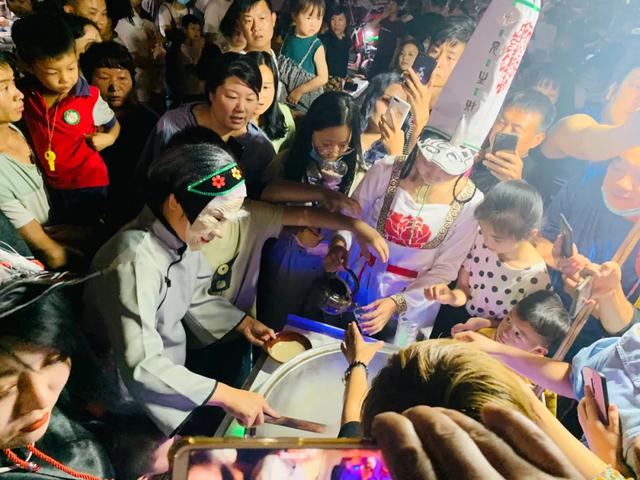你有多久没见过禹王广场人山人海的画面了! 你有多久没见过禹王广场人山人海的画面了!