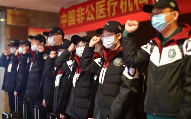 禹州绿城蘭亭公益活动 爱心绿豆汤清凉一座城! 禹州绿城蘭亭公益活动 爱心绿豆汤清凉一座城!