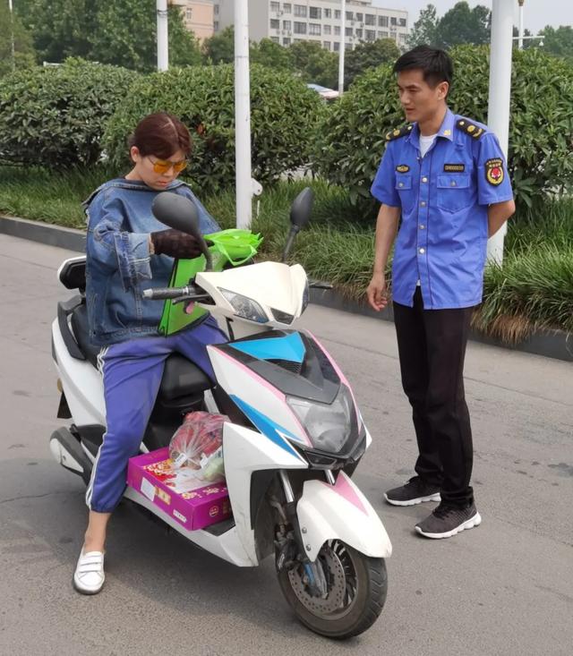 禹州市自然资源和规划局第30个全国“土地日”宣传活动丰富多彩 禹州市自然资源和规划局第30个全国“土地日”宣传活动丰富多彩