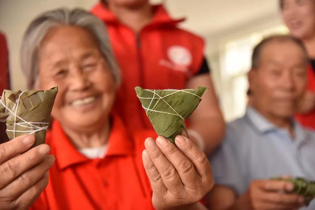 禹州农批提前预祝大家端午节快乐! 禹州农批提前预祝大家端午节快乐!