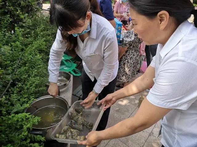 禹州恒达物业粽情飘香 浓情端午 禹州恒达物业粽情飘香 浓情端午