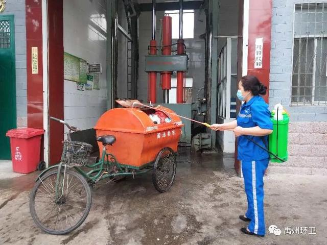 禹州环卫:端午佳节默默坚守 清洁城市粽情奉献 禹州环卫:端午佳节默默坚守 清洁城市粽情奉献