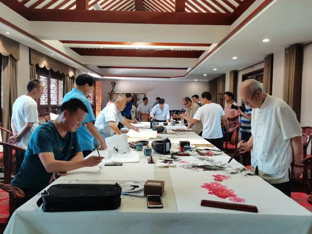 翰墨丹青联袂、窑变大唐无双,许昌书画界大咖齐聚唐钧博物馆 翰墨丹青联袂、窑变大唐无双,许昌书画界大咖齐聚唐钧博物馆