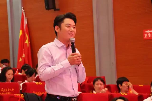 禹州市迎七一文艺汇演完美落幕! 禹州市迎七一文艺汇演完美落幕!