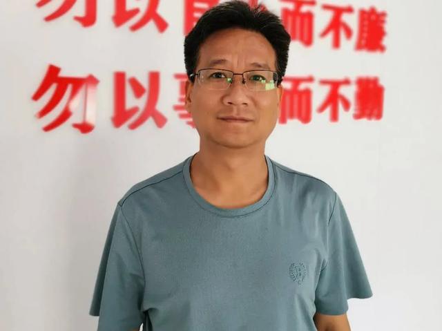 禹州市检察院优秀共产党员风采展 禹州市检察院优秀共产党员风采展