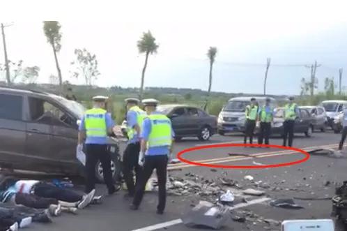 禹州褚河“重大车祸”真相来了!警方将依法严惩恶意造谣传谣者 禹州褚河“重大车祸”真相来了!警方将依法严惩恶意造谣传谣者