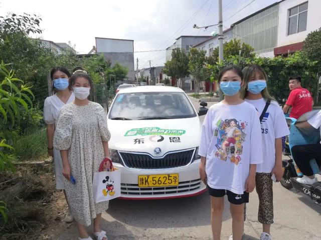 直击禹州高考现场,我们拍下了这感人的一幕 直击禹州高考现场,我们拍下了这感人的一幕