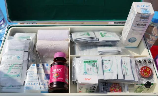 直击禹州高考现场,我们拍下了这感人的一幕 直击禹州高考现场,我们拍下了这感人的一幕