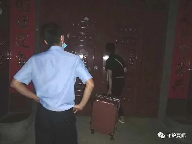 禹州民警微信“聊”回离家出走少女 禹州民警微信“聊”回离家出走少女