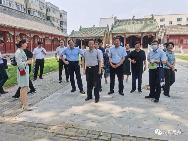 禹州市委书记黄河陪同江西省政协考察团展示中医药和钧瓷文化 禹州市委书记黄河陪同江西省政协考察团展示中医药和钧瓷文化