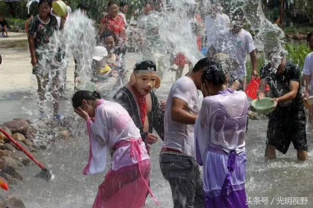 禹州大鸿寨第三届泼水季将于7月11日盛大开启! 禹州大鸿寨第三届泼水季将于7月11日盛大开启!