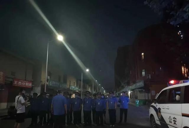 今天起,禹州这个地方一律不得占道经营、店外经营! 今天起,禹州这个地方一律不得占道经营、店外经营!