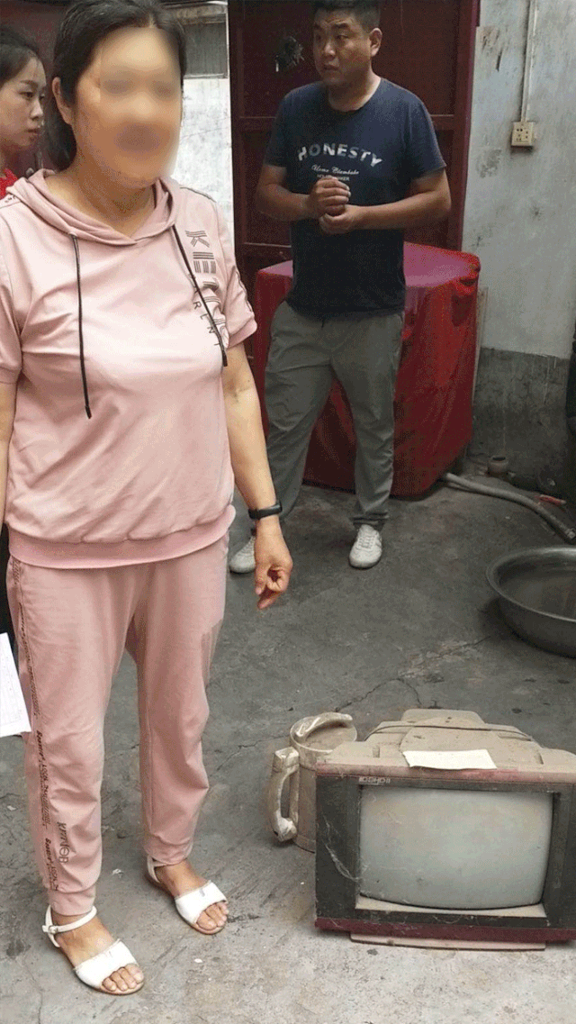 禹州滨河路这家大型家电卖场放大招!福利一箩筐... 禹州滨河路这家大型家电卖场放大招!福利一箩筐...