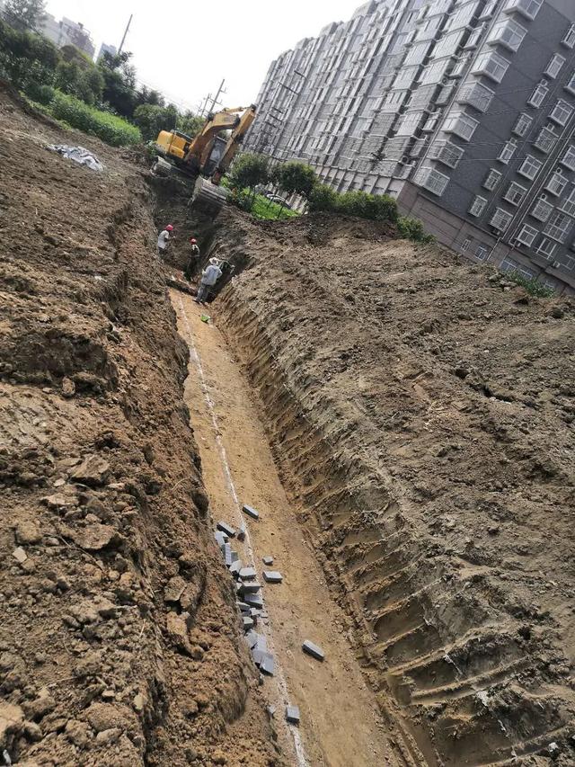 好消息!禹州南部这条重要道路开始修了!现场实拍.... 好消息!禹州南部这条重要道路开始修了!现场实拍....