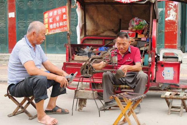 禹州顺店镇谷北村贫困户张建营 身残志不残创业手不闲 禹州顺店镇谷北村贫困户张建营 身残志不残创业手不闲