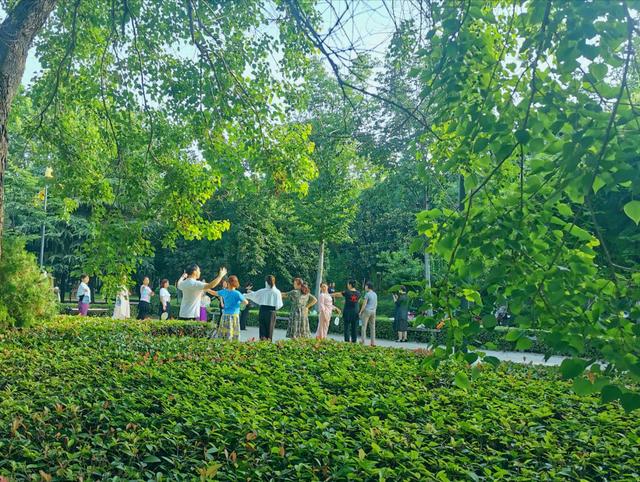 禹州母亲河:水清岸绿生态美 颍河沿岸好风光 禹州母亲河:水清岸绿生态美 颍河沿岸好风光