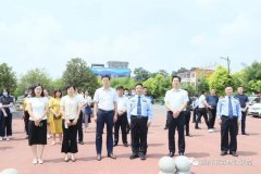 禹州市森林公安局：智慧党建带团建 凝聚青年展活力