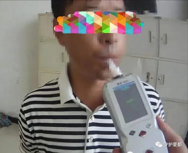 禹州一男子驾驶摩托多项违规违章被记38分 禹州一男子驾驶摩托多项违规违章被记38分