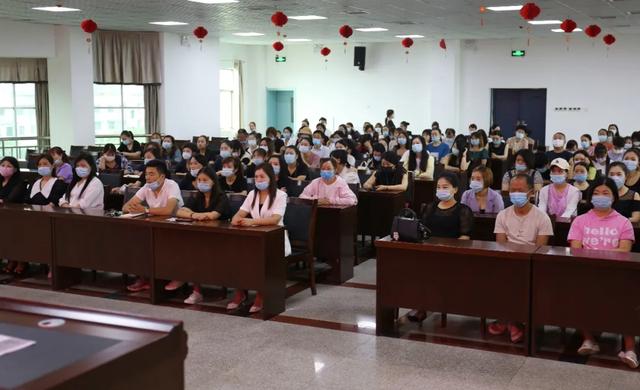 禹州市召开打击非法医疗美容专项行动培训会 禹州市召开打击非法医疗美容专项行动培训会