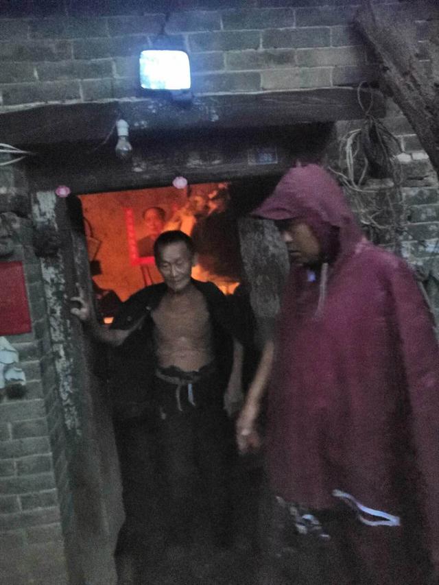 禹州古城镇:心系贫困户,走访查汛情 禹州古城镇:心系贫困户,走访查汛情