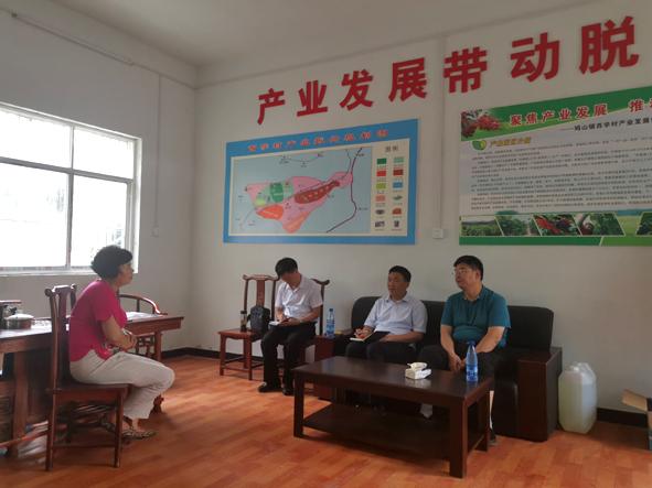 省市媒体莅临禹州市采访脱贫攻坚工作 省市媒体莅临禹州市采访脱贫攻坚工作