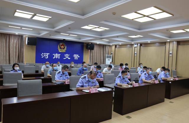 禹州交警总队集中约谈 危化品运输隐患突出单位 禹州交警总队集中约谈 危化品运输隐患突出单位