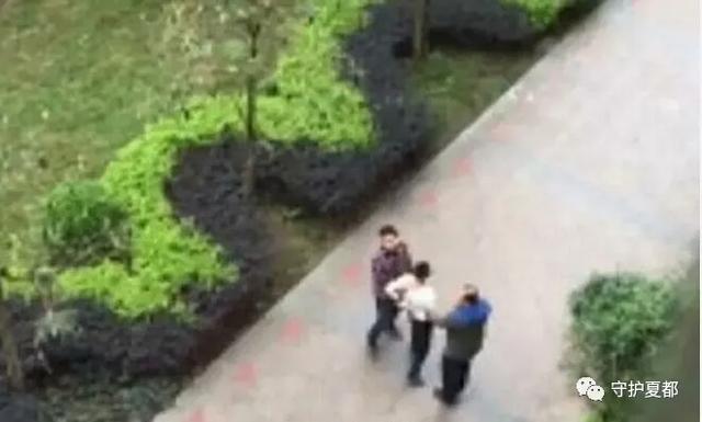 禹州市公安局城东新区派出所所队民警联手抓逃犯 禹州市公安局城东新区派出所所队民警联手抓逃犯