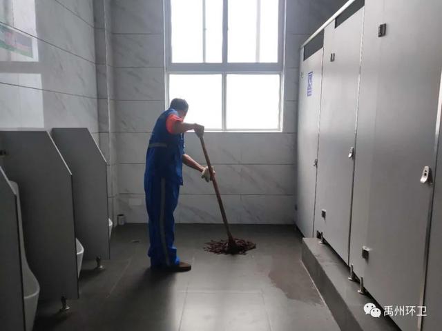 禹州环卫:打造洁净城市环境 助力文明城市创建 禹州环卫:打造洁净城市环境 助力文明城市创建