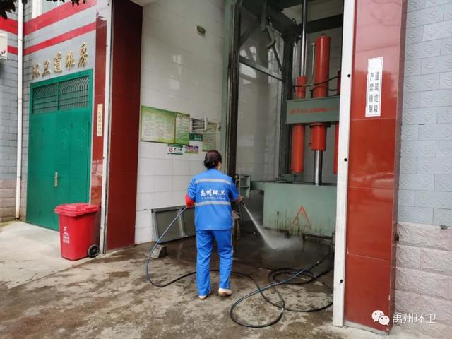 禹州环卫:打造洁净城市环境 助力文明城市创建 禹州环卫:打造洁净城市环境 助力文明城市创建