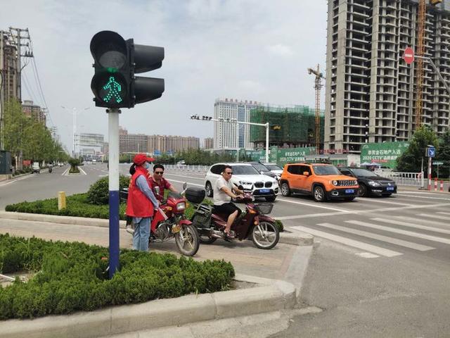 禹州市场监管局共筑文明新风,让城市更美好 禹州市场监管局共筑文明新风,让城市更美好