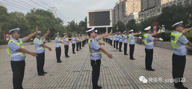 禹州交警厉兵秣马大练兵 齐心助力创建文明城市 禹州交警厉兵秣马大练兵 齐心助力创建文明城市
