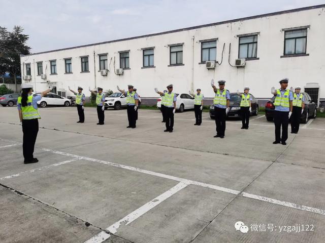 禹州交警厉兵秣马大练兵 齐心助力创建文明城市 禹州交警厉兵秣马大练兵 齐心助力创建文明城市
