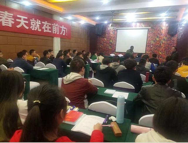禹州家长必看!高考成绩不理想怎么办?关乎今年高考的所有学子! 禹州家长必看!高考成绩不理想怎么办?关乎今年高考的所有学子!
