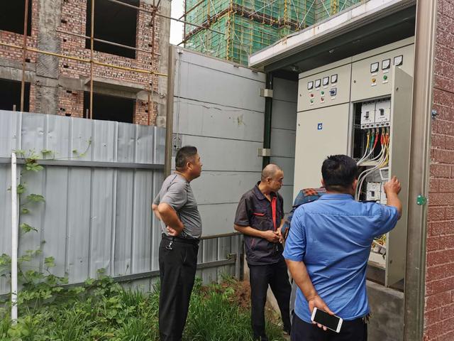 部门联动重拳出击 禹州南关社区一处违法建筑被强制拆除 部门联动重拳出击 禹州南关社区一处违法建筑被强制拆除