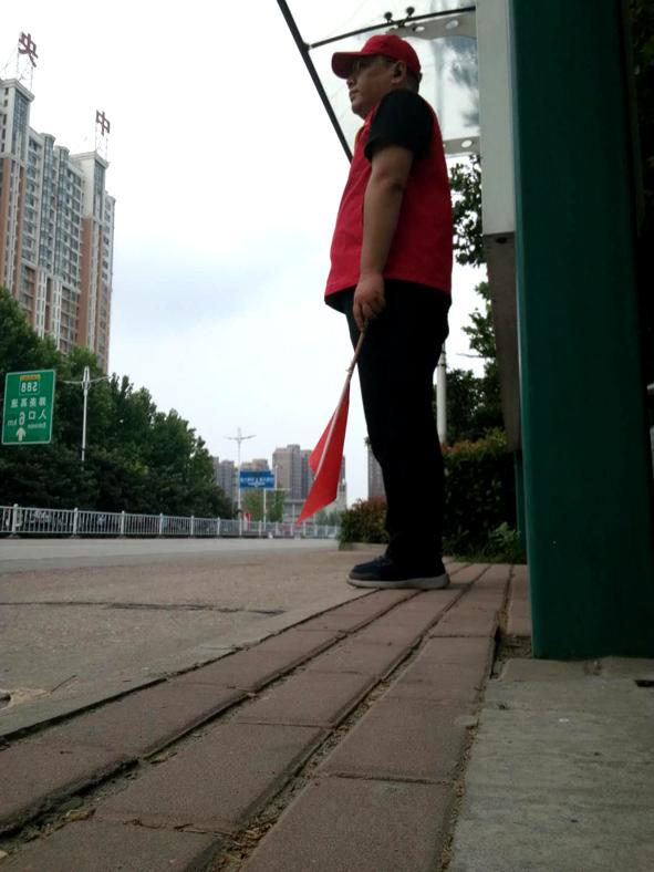 禹州街头红马夹 禹州街头红马夹