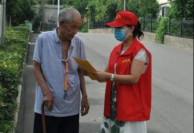 禹州乡镇“文明天使”为群众送去关爱与健康 禹州乡镇“文明天使”为群众送去关爱与健康
