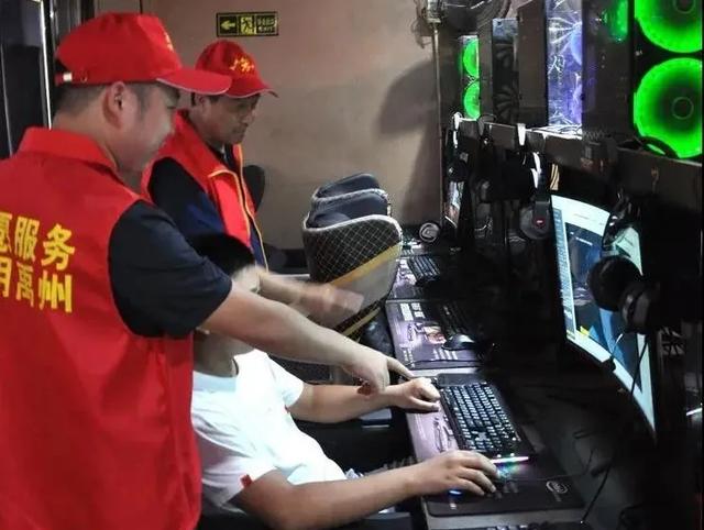 禹州乡镇“文明天使”为群众送去关爱与健康 禹州乡镇“文明天使”为群众送去关爱与健康