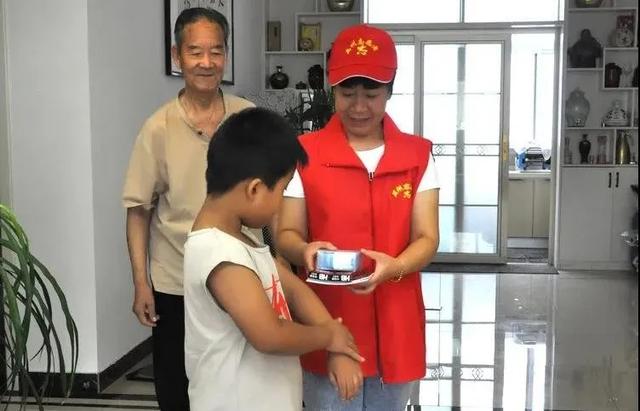 禹州乡镇“文明天使”为群众送去关爱与健康 禹州乡镇“文明天使”为群众送去关爱与健康