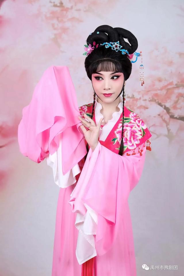 禹州市豫剧团优秀青年演员——李昊莹 禹州市豫剧团优秀青年演员——李昊莹
