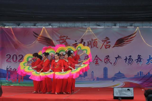 2020禹州广场舞、全民大家唱大赛顺店海选现场!她们笑了! 2020禹州广场舞、全民大家唱大赛顺店海选现场!她们笑了!