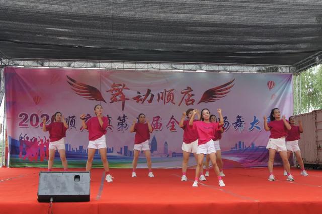 2020禹州广场舞、全民大家唱大赛顺店海选现场!她们笑了! 2020禹州广场舞、全民大家唱大赛顺店海选现场!她们笑了!